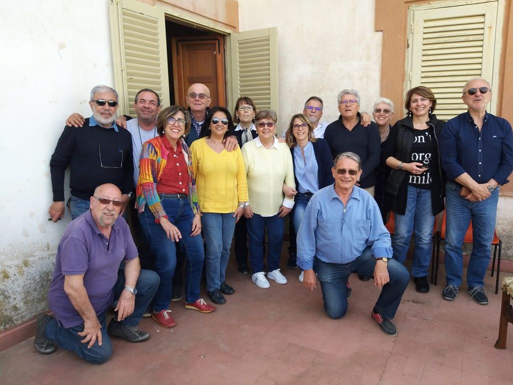 Una fazzolettata di amici, soci del CVS, a Cambuca a casa di Sergio e Anna Vizzini il 25 aprile 2019